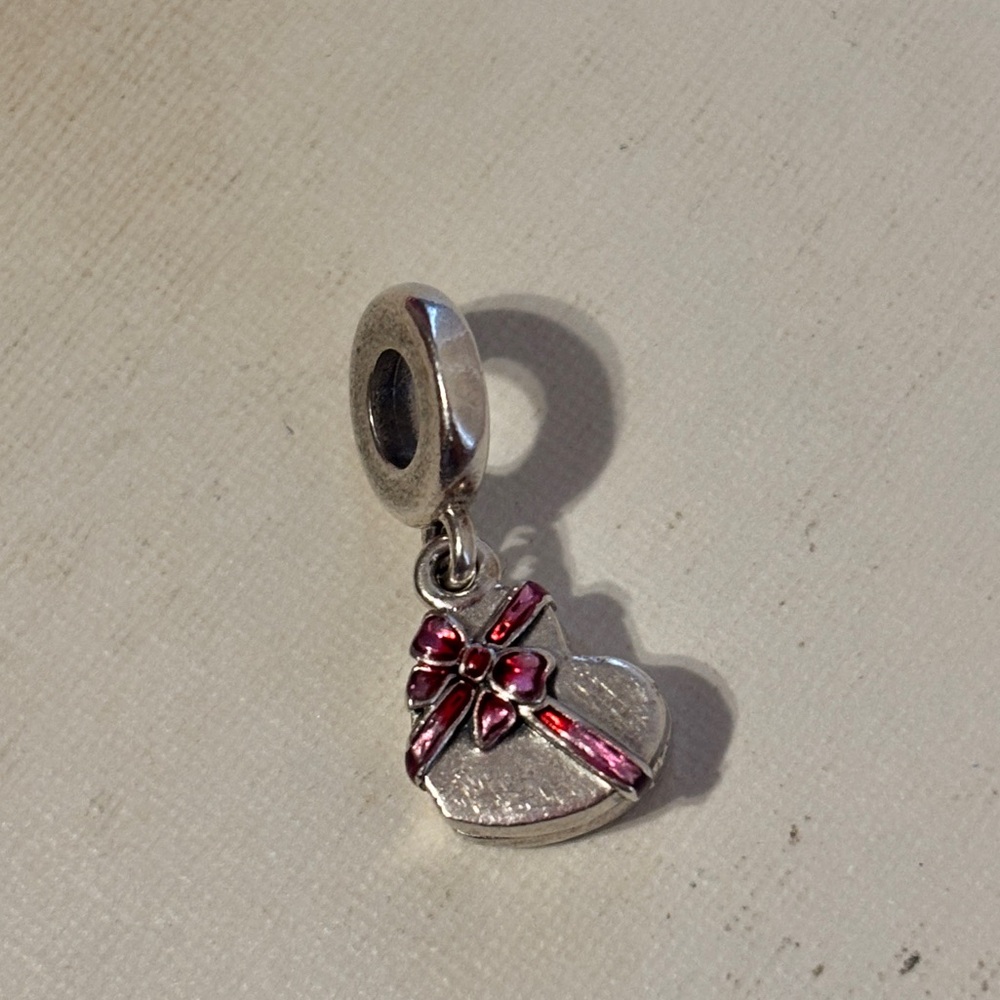 Pandora chocolate box charm
